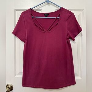 TORRID Foxy scoop neck stappy cap sleeve tee shirt size 0, US size 12, Large